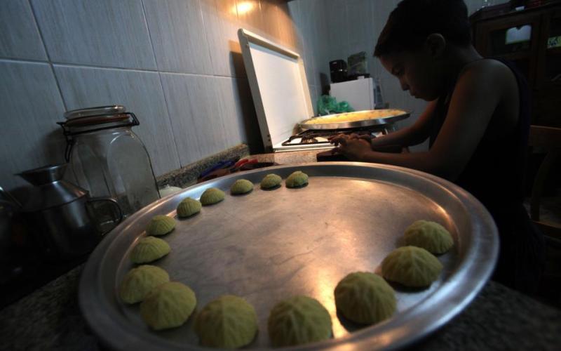 كعك العيد- عدسة محمد ابو غوش/ فيسبوك 