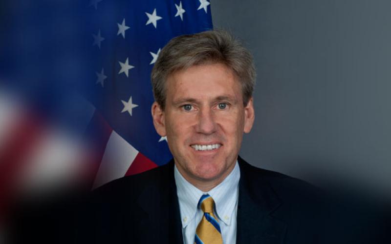 أنباء عن مقتل السفير الأمريكي في ليبيا