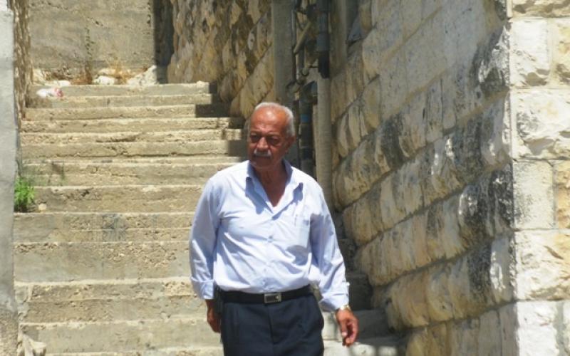 الاستقرار حلمه والاحتلال يلاحقه من يافا إلى القدس – صور 