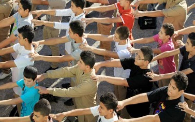 التربية العسكرية توضح شمول مدارس داخل مراكز المحافظات بالأقل حظا 