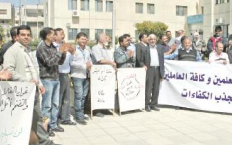 الانروا: لا إلغاء لنظام الموازي