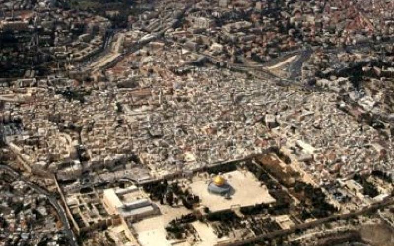 العمل الإسلامي يطالب بجهود حقيقية لحماية القدس