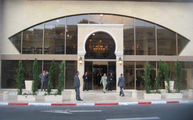 أخبار البلد: لا خطر على قصر الحمرا