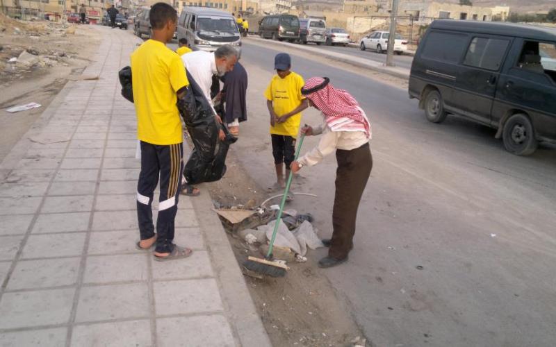 نفذت جماعة الاخوان المسلمين/ شعبة البقعة، حملة نظافة عامة بمناسبة عيد الاضحى 