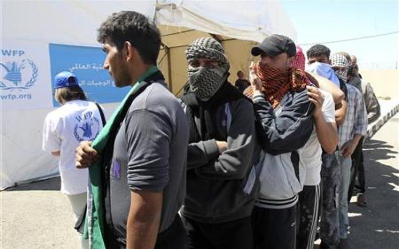 اللاجئون السوريون.. رحلة البحث عن العمل- صوت