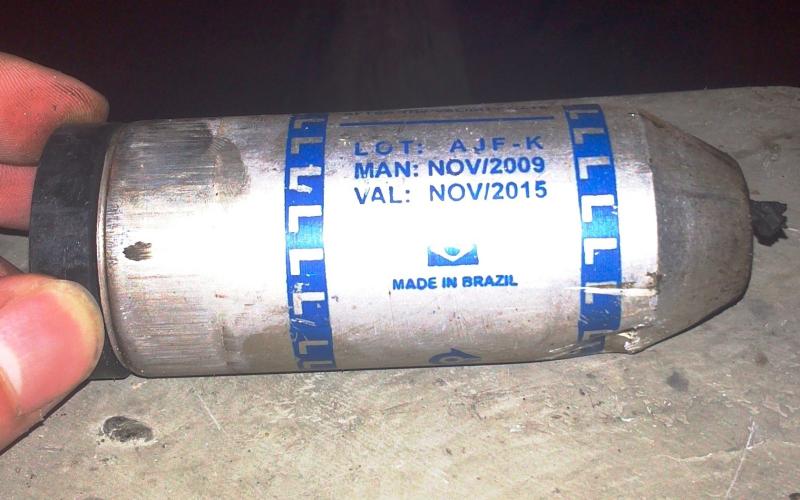 استخدام الغاز المسيل للدموع لفض اعتصام الداخلية- عدسة حسن عودة