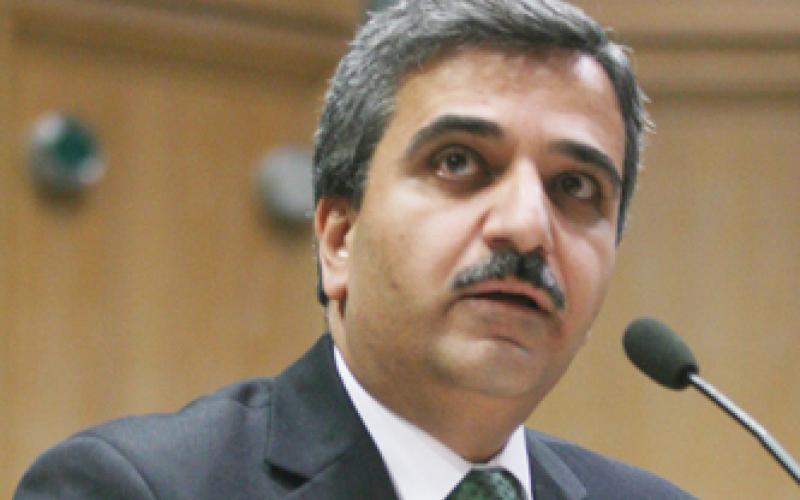 أبو حمور: تأخر المساعدات الخليجية بسبب غياب المشاريع الحكومية