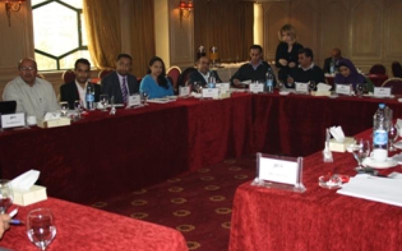 صحفيون يوقعون مدونة سلوك للانتخابات النيابية