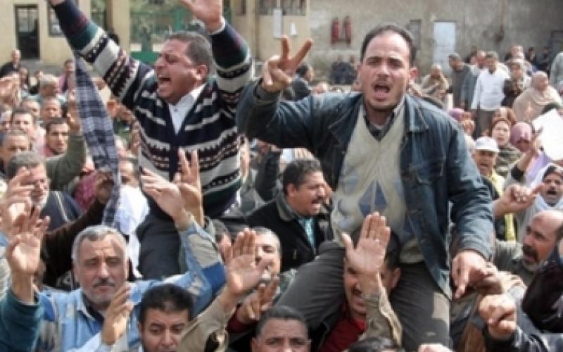 إضراب للقضاة ومظاهرات مؤيدة ومعارضة لمرسي 