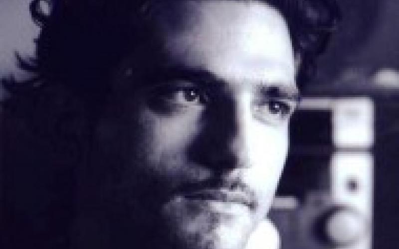 الأردن: اعتقال الفنان الفلسطيني جوان صفدي بتهمة “التطاول على الأديان”