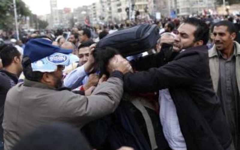 مصر: اشتباكات دامية أمام القصر الجمهوري