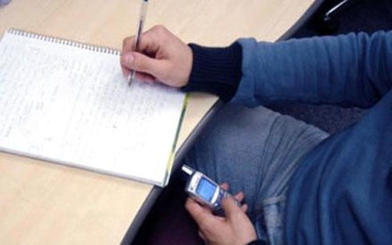 32 طالب توجيهي امام القضاء بتهمة الغش- صوت