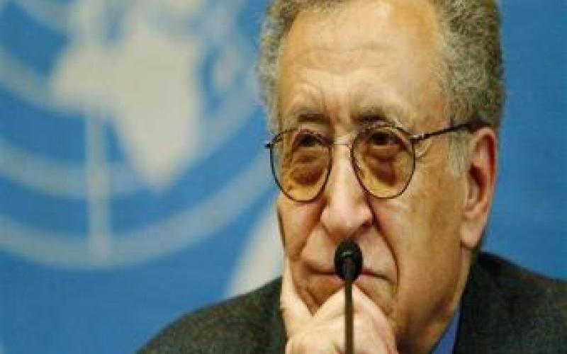 الإبراهيمي: سورية تتداعى أمام الجميع