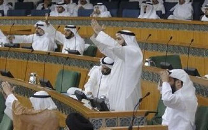 نائب كويتي يتهم وزير الداخلية بالتواطؤ مع اسرائيل