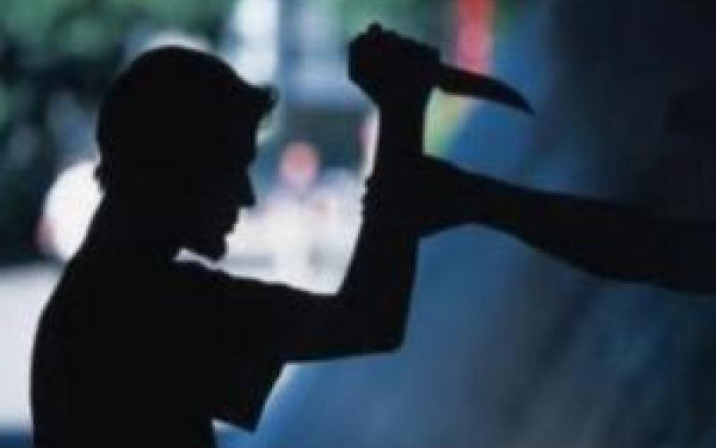 الكرك: طلاب يعتصمون بعد طعن زميلهم 