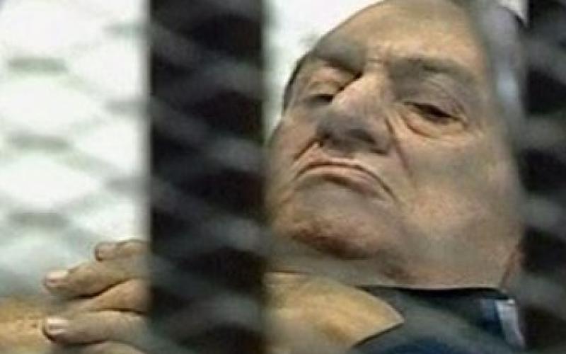  مبارك حزين لما يحدث