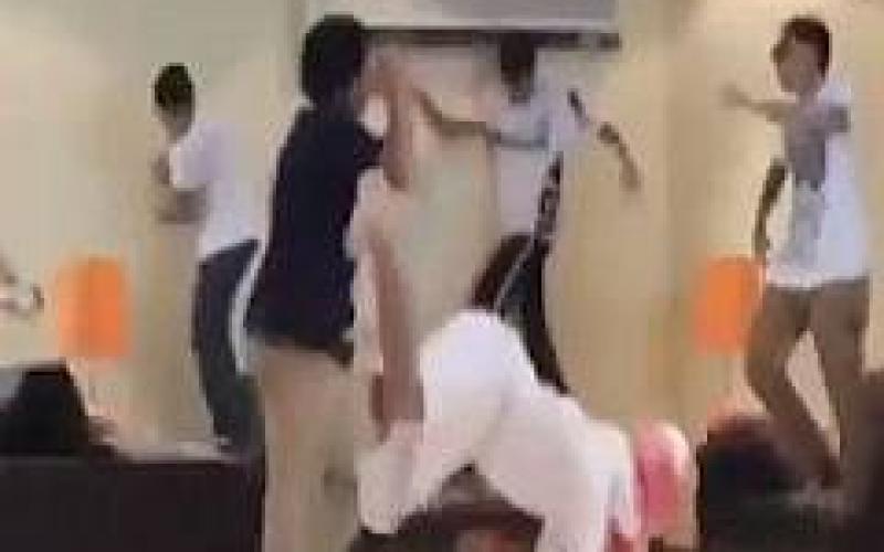 "هارلم شيك" سياسي