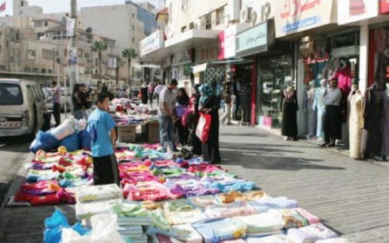الامانة تزيل البسطات المخالفة في الوحدات