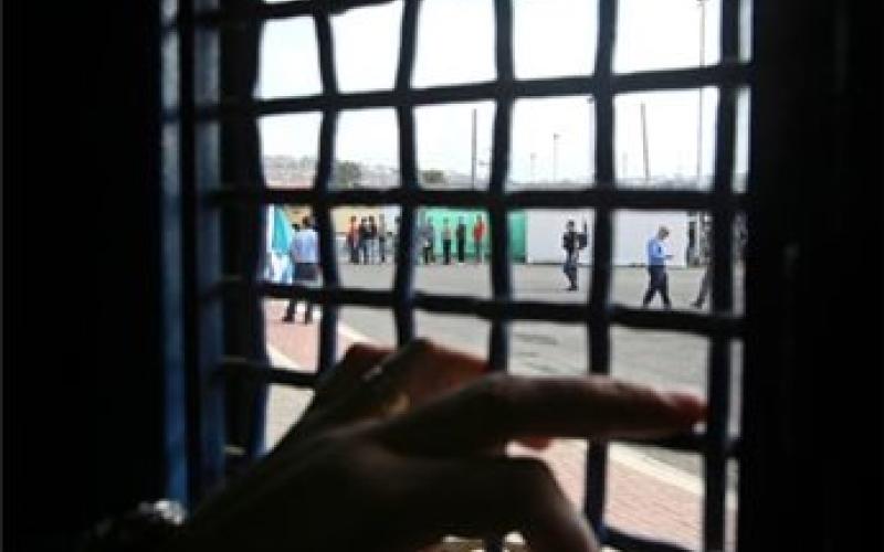 يوم الأسير.. وعام على الأمل