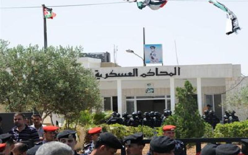 نشطاء لا يستبعدون إعادة محاكمتهم بتهمة تقويض الحكم