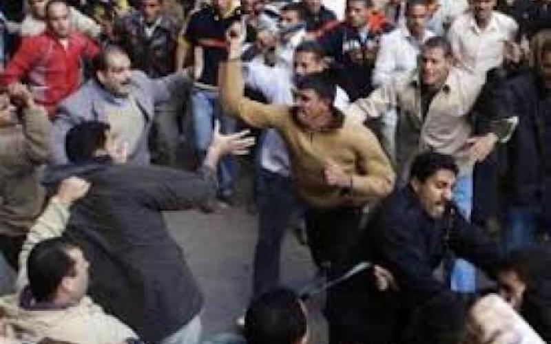 اليرموك: مشاجرة ضخمة تمتد الى خارج اسوار الجامعة 