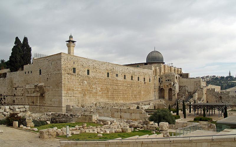 الأقصى والأوقاف والهجمة القادمة