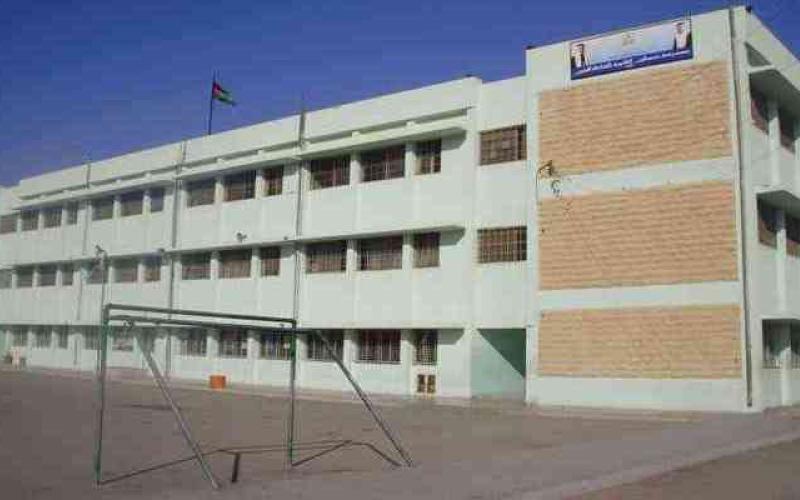 الزرقاء: مدرسة الرازي بلا حارس وطلبتها تحت رحمة العابثين- صوت