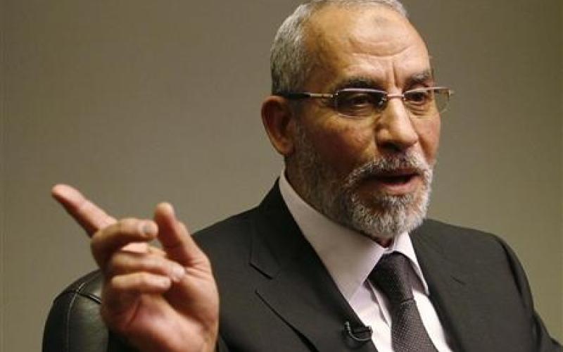 مرشد الإخوان بمصر يطالب بإعادة مرسي لمنصبه