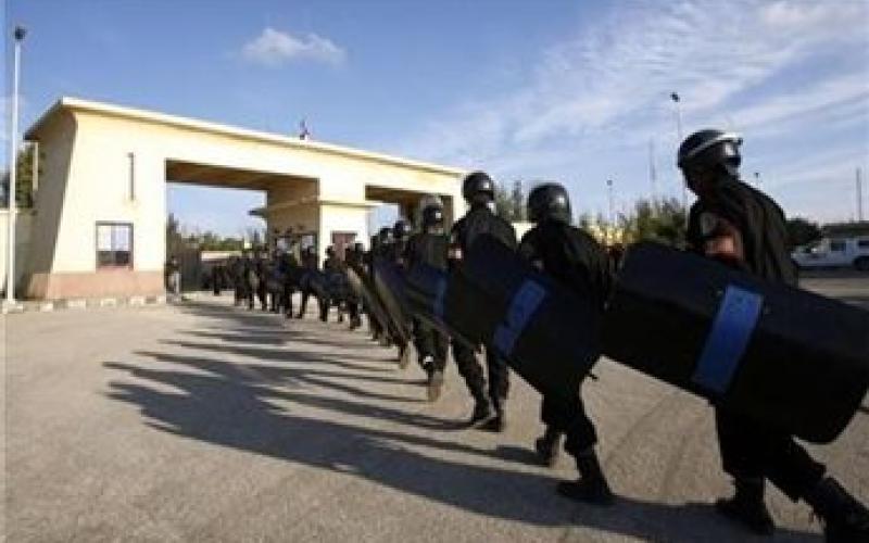 اغلاق معبر رفح لليوم الثالث والجيش المصري يواصل هدم الانفاق