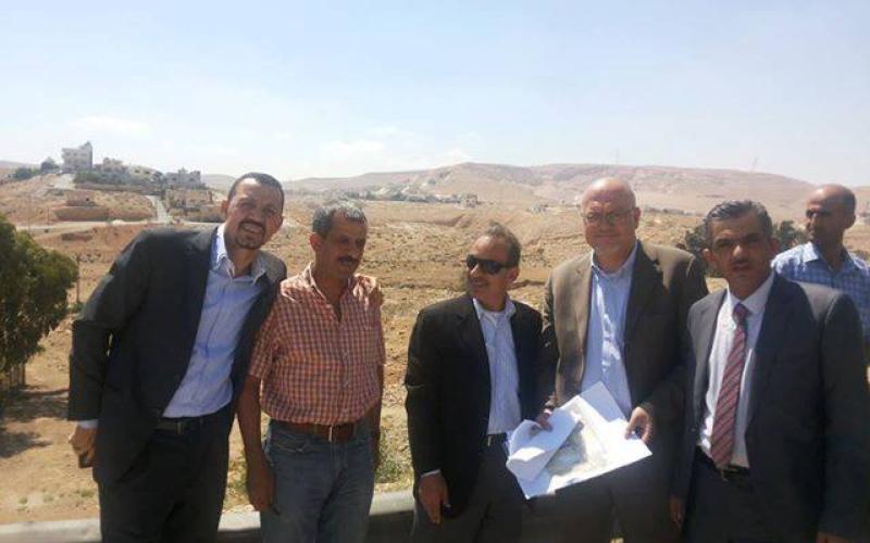 وزير الأشغال يتفقد أوضاع الطرق في الظليل