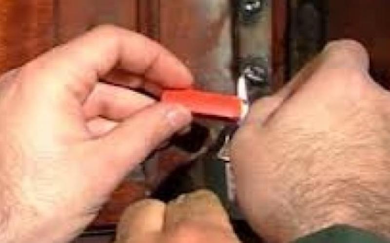 اغلاق "35 " محلاً واتلاف "166" طناً من المواد الغذائية في رمضان والعيد