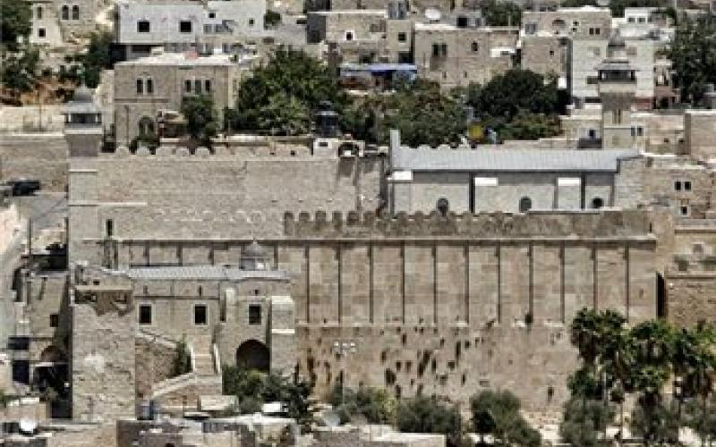 منع الفلسطينيين من دخول الحرم الابراهيمي الخميس والجمعة