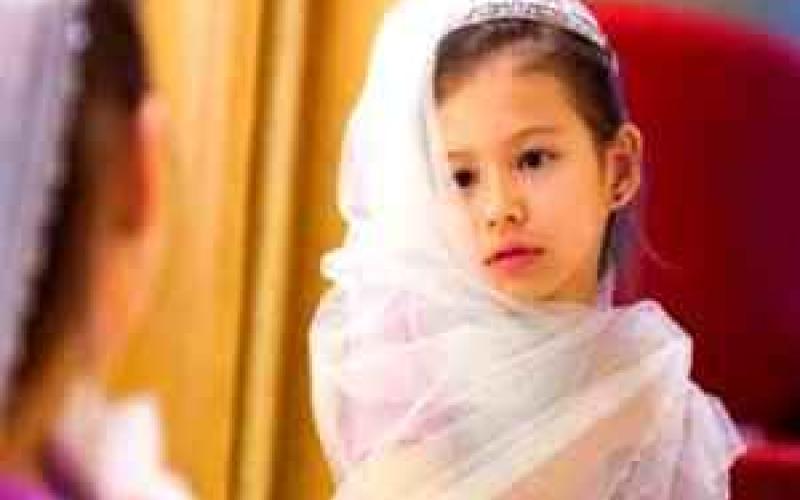 تضامن: الزواج والحمل المبكران يجردان الفتيات من حقوقهن الأساسية