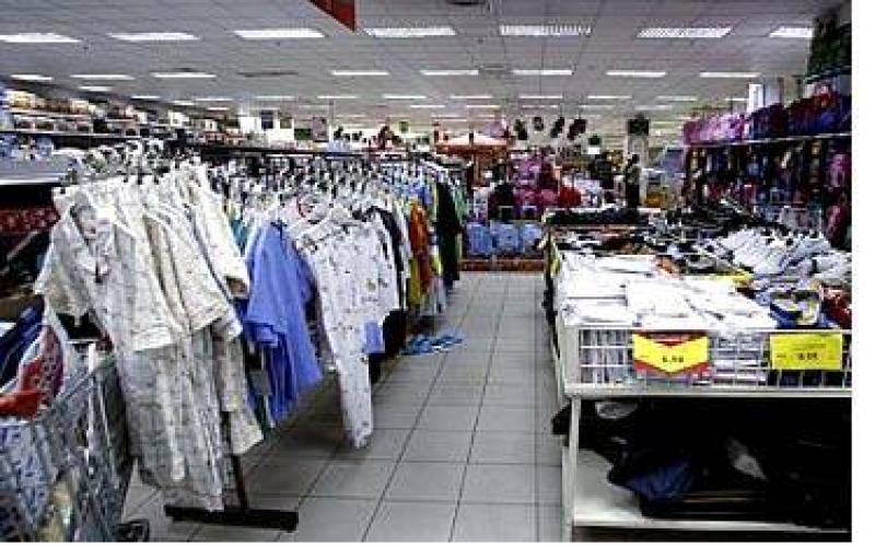 تأثر سوق الألبسة الأردني بغياب الخيط السوري