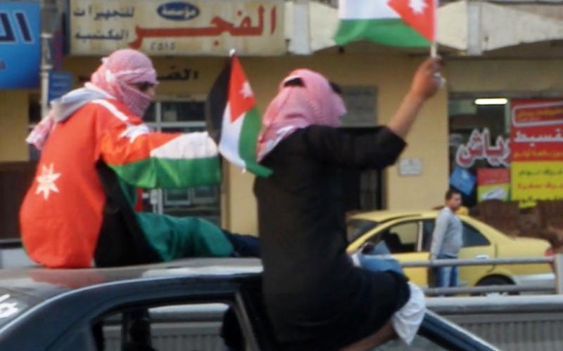 مشجعو المنتخب الاردني في مباراة الأرغواي- تصوير أحمد أبو حمد