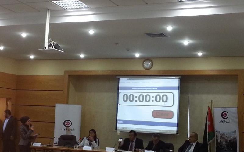 في مناظرة لراديو البلد: اتهامات لهيئة الطاقة الذرية ورئيسها باخفاء الحقائق عن النووي