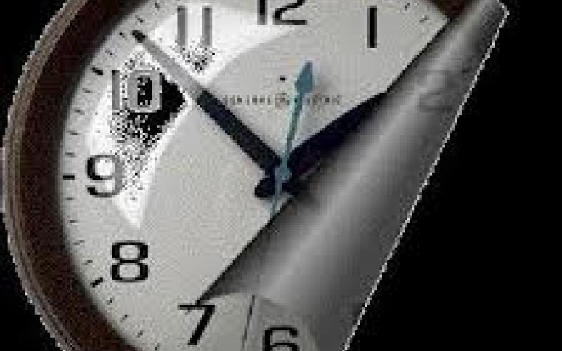 تأخير دوام الدوائر الرسمية والمدارس والبنوك الأربعاء