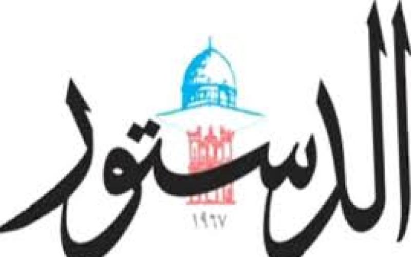 "عاملو الدستور" تستأنف اعتصامها وأنباء عن استقالة إدارتها 