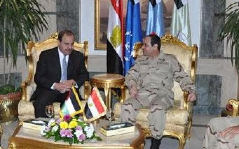 المجالي يبحث التهديدات الأمنية المشتركة في القاهرة