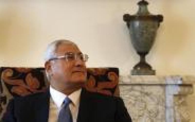 الرئيس المصري سيدعو لانتخابات رئاسية في آذار