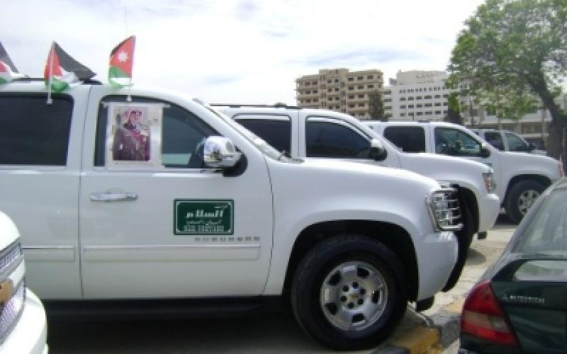 سائقو السفريات الخارجية يتدارسون التصعيد‎