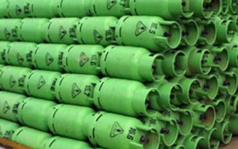 المواصفات تصدر قرارا بمنع دخول شحنة الغاز الهندية