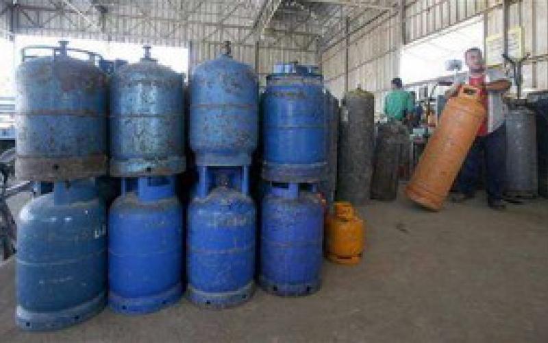 عزوف عن شراء اسطوانات الغاز الملونة