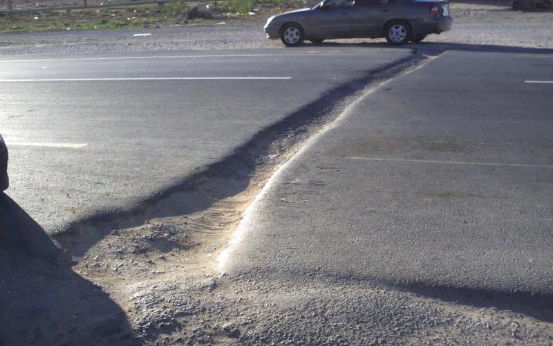 مطب نادي الضباط ..ازالته البلدية فعادت الحوادث!