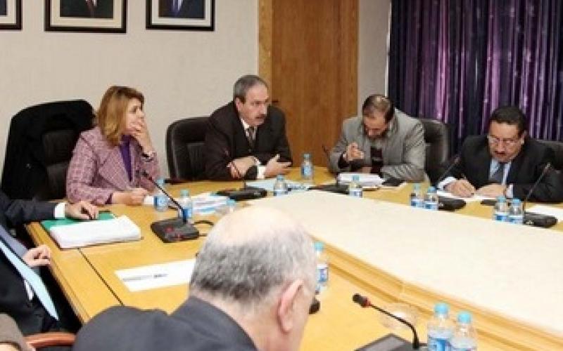 الحريات النيابية تبحث شكاوى اعتداء أثناء الاعتقال