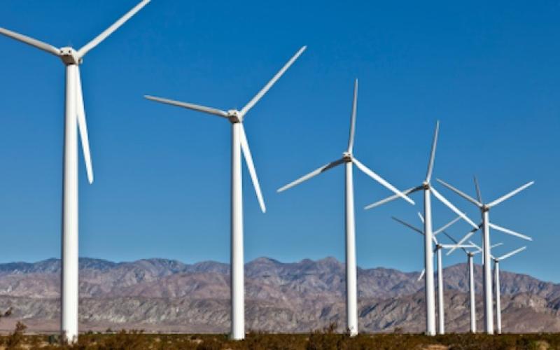 بدء انتاج الكهرباء من الطاقة المتجددة نهاية العام