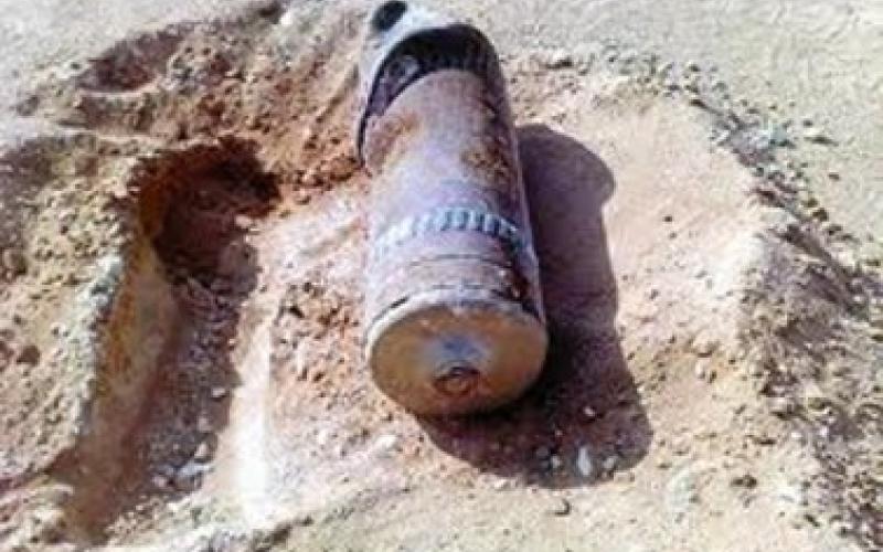 الزرقاء: العثور على قذيفة عمياء وتدميرها