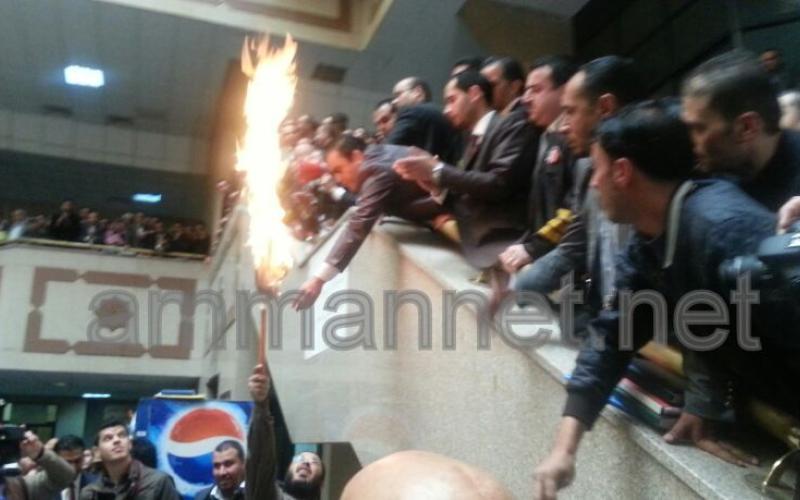 وقفة احتجاجية على استشهاد الزعيتر بالعدل 