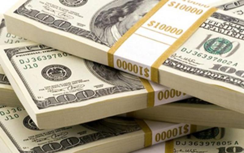 القبض على متورطين بعملية سلب 250 ألف دولار