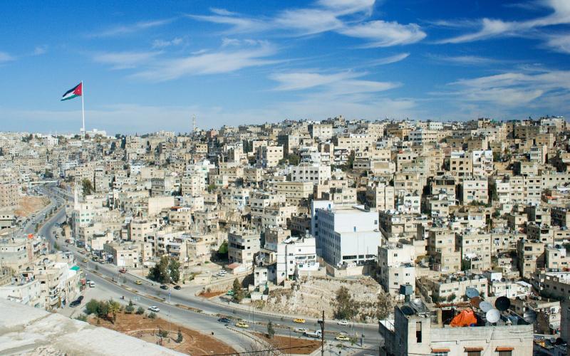 ارتفاع على درجات الحرارة الخميس